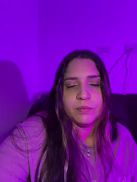 Snapshot of valentina_jonnes1 chatting on March 4, 2026, 6:19 am valentina jonnes1 online show from March 4, 2026, 6:19 am