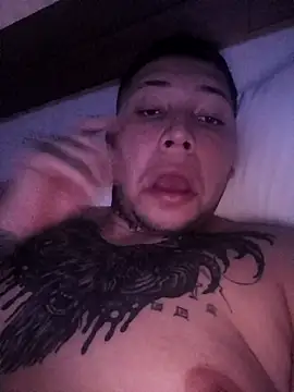 HotBoyJB2000 online show from November 5, 2025, 4:34 am