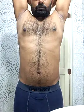 Snapshot of RKumar1994 chatting on July 7, 2026, 2:43 pm RKumar1994 online show from July 7, 2026, 2:43 pm