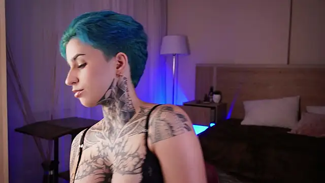 AliceShazaham  online show from February 22, 2025, 5:55 am