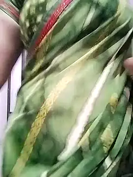 PayalSharmahot143 online show from January 26, 2025, 2:03 am