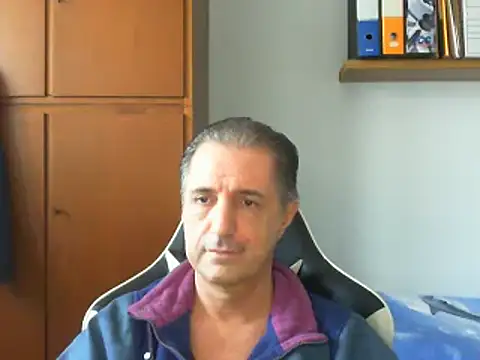 lliuk70mi online show from January 18, 2025, 12:47 pm