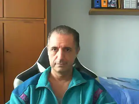 lliuk70mi online show from March 15, 2025, 12:13 pm