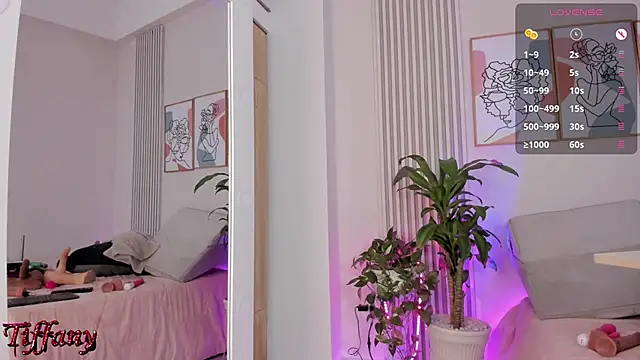 Snapshot of Tiffany_Sims1 chatting on March 10, 2025, 10:45 pm Tiffany Sims1 online show from March 10, 2025, 10:45 pm