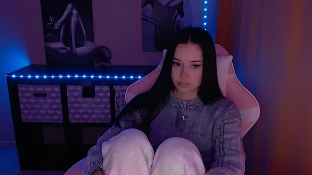 Snapshot of AlisaLink chatting on January 23, 2025, 4:48 pm AlisaLink online show from January 23, 2025, 4:48 pm