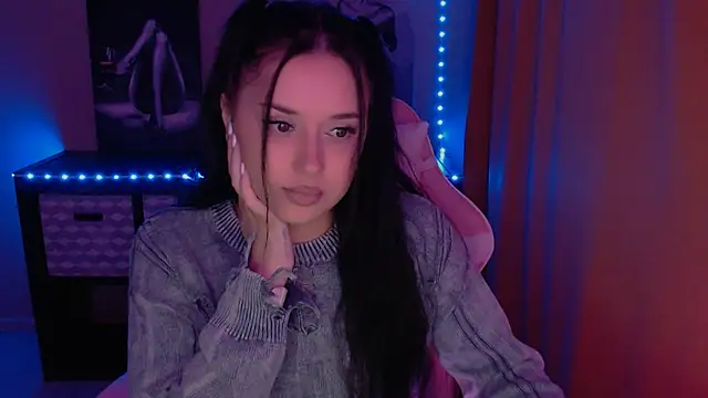 Snapshot of AlisaLink chatting on March 13, 2025, 3:50 pm AlisaLink online show from March 13, 2025, 3:50 pm