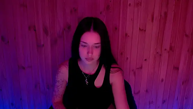 Snapshot of AlisaLink chatting on September 15, 2025, 4:40 pm AlisaLink online show from September 15, 2025, 4:40 pm