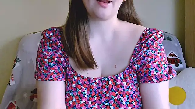 Snapshot of ChubbyMaia chatting on January 1, 2025, 11:16 am ChubbyMaia online show from January 1, 2025, 11:16 am