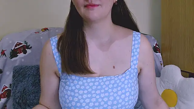 Snapshot of ChubbyMaia chatting on January 14, 2025, 5:40 am ChubbyMaia online show from January 14, 2025, 5:40 am