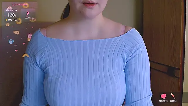 Snapshot of ChubbyMaia chatting on March 11, 2025, 12:28 pm ChubbyMaia online show from March 11, 2025, 12:28 pm