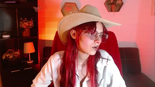 RedMeloddy online show from May 1, 2026, 10:03 pm