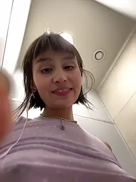 Snapshot of bigbabykiki chatting on December 26, 2024, 10:05 am bigbabykiki online show from December 26, 2024, 10:05 am