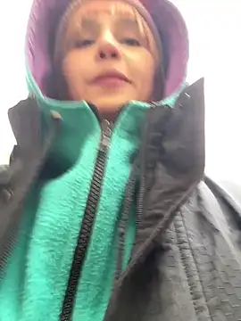 Snapshot of bigbabykiki chatting on March 21, 2025, 8:50 am bigbabykiki online show from March 21, 2025, 8:50 am