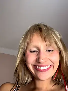 Snapshot of bigbabykiki chatting on September 14, 2025, 3:44 pm bigbabykiki online show from September 14, 2025, 3:44 pm