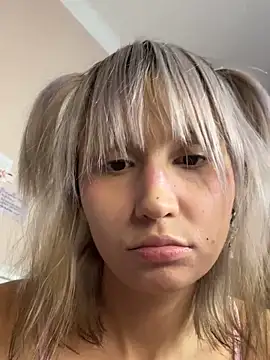 Snapshot of bigbabykiki chatting on November 15, 2025, 4:47 pm bigbabykiki online show from November 15, 2025, 4:47 pm