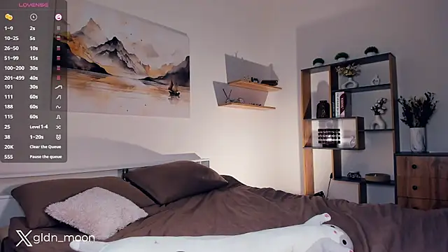 Snapshot of EternalLiberty chatting on February 10, 2025, 2:08 am EternalLiberty online show from February 10, 2025, 2:08 am