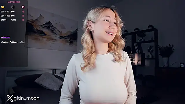 Snapshot of EternalLiberty chatting on February 27, 2025, 10:42 pm EternalLiberty online show from February 27, 2025, 10:42 pm