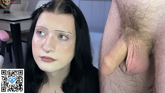 Snapshot of Vailyreb_ chatting on February 22, 2026, 10:14 am Vailyreb online show from February 22, 2026, 10:14 am