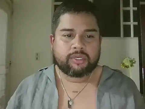 GABRIELGARCIA1313 online show from February 23, 2026, 12:19 am