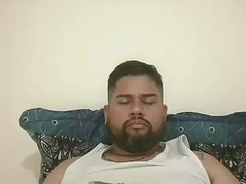 Snapshot of GABRIELGARCIA1313 chatting on March 25, 2026, 12:27 am GABRIELGARCIA1313 online show from March 25, 2026, 12:27 am