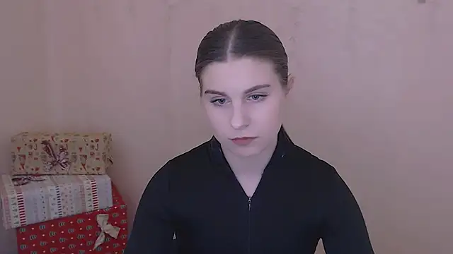 Sweet Doll Luna online show from January 7, 2025, 3:44 pm