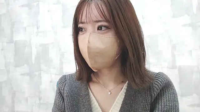 Snapshot of LOVE_MOMO_LOVE chatting on January 14, 2025, 11:20 am LOVE MOMO LOVE online show from January 14, 2025, 11:20 am