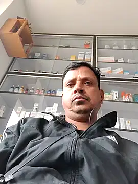 Raj1043 online show from December 1, 2025, 5:12 am