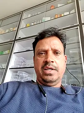 Snapshot of Raj1043 chatting on May 30, 2026, 8:00 am Raj1043 online show from May 30, 2026, 8:00 am