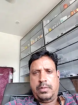 Snapshot of Raj1043 chatting on June 2, 2026, 6:59 am Raj1043 online show from June 2, 2026, 6:59 am