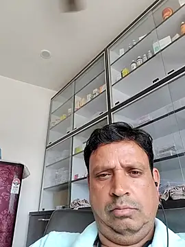 Snapshot of Raj1043 chatting on June 16, 2026, 5:32 am Raj1043 online show from June 16, 2026, 5:32 am