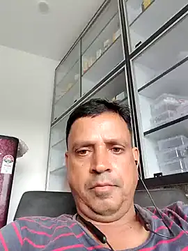 Raj1043 online show from July 6, 2026, 7:16 am