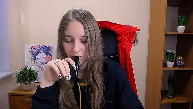 Snapshot of _Nicole_new chatting on December 3, 2024, 9:33 am Nicole new online show from December 3, 2024, 9:33 am