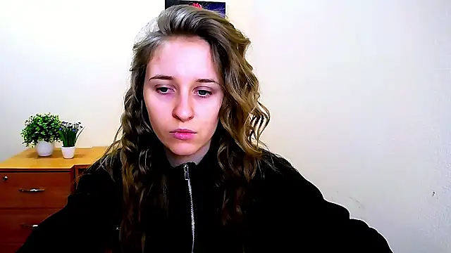 Snapshot of _Nicole_new chatting on February 6, 2025, 12:16 pm Nicole new online show from February 6, 2025, 12:16 pm