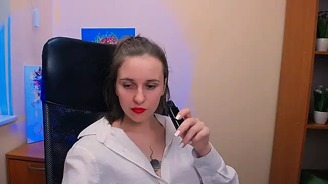 Snapshot of _Nicole_new chatting on February 17, 2025, 4:04 pm Nicole new online show from February 17, 2025, 4:04 pm