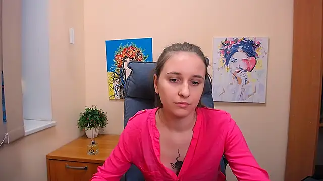 Snapshot of _Nicole_new chatting on February 26, 2025, 12:47 pm Nicole new online show from February 26, 2025, 12:47 pm