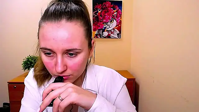 Snapshot of _Nicole_new chatting on February 27, 2025, 1:07 pm Nicole new online show from February 27, 2025, 1:07 pm