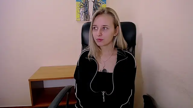 Snapshot of _Nicole_new chatting on September 20, 2025, 8:48 am Nicole new online show from September 20, 2025, 8:48 am