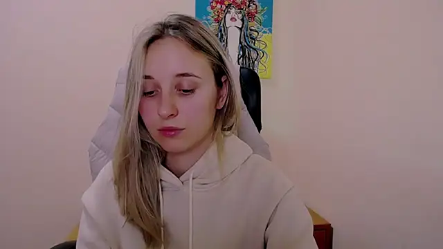 Snapshot of _Nicole_new chatting on October 19, 2025, 11:22 am Nicole new online show from October 19, 2025, 11:22 am