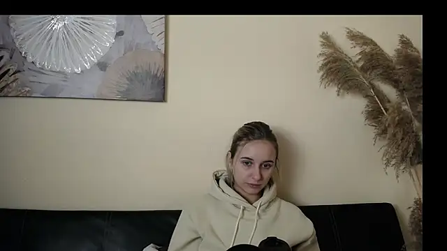 Snapshot of _Nicole_new chatting on November 13, 2025, 12:59 pm Nicole new online show from November 13, 2025, 12:59 pm