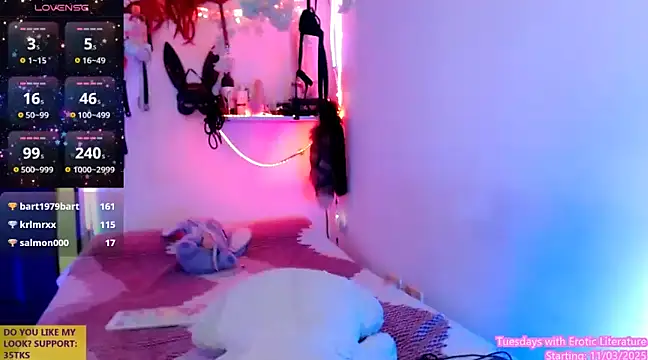 Snapshot of rosse_ivy chatting on March 8, 2025, 6:37 pm rosse ivy online show from March 8, 2025, 6:37 pm