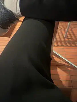 Snapshot of eddy355 chatting on November 10, 2025, 4:39 pm eddy355 online show from November 10, 2025, 4:39 pm