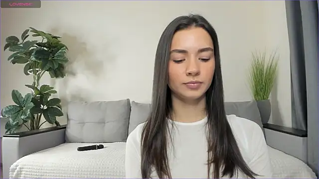 NicoleLuv online show from January 22, 2025, 1:11 pm