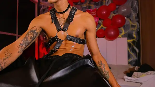 Snapshot of DemonKush-- chatting on February 16, 2025, 4:53 am DemonKush-- online show from February 16, 2025, 4:53 am