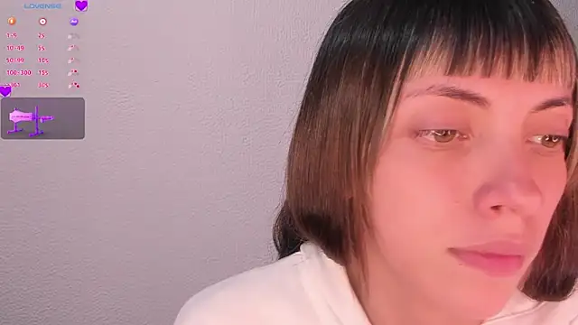 MiaGoth  online show from February 6, 2026, 2:49 am