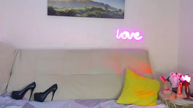 Snapshot of MariaModel chatting on January 14, 2025, 9:13 am MariaModel online show from January 14, 2025, 9:13 am