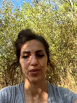 Snapshot of EmaSkyes chatting on September 21, 2025, 6:15 am EmaSkyes online show from September 21, 2025, 6:15 am