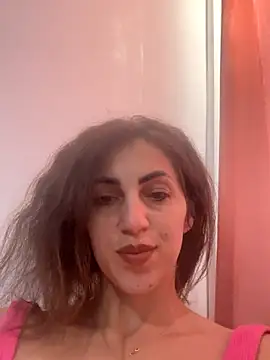 Snapshot of EmaSkyes chatting on October 10, 2025, 5:39 am EmaSkyes online show from October 10, 2025, 5:39 am