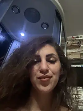 Snapshot of EmaSkyes chatting on October 11, 2025, 5:44 pm EmaSkyes online show from October 11, 2025, 5:44 pm