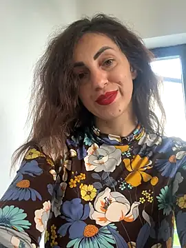 Snapshot of EmaSkyes chatting on October 14, 2025, 6:47 am EmaSkyes online show from October 14, 2025, 6:47 am