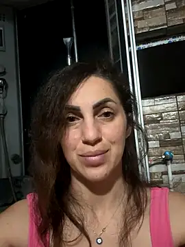 Snapshot of EmaSkyes chatting on November 30, 2025, 8:13 pm EmaSkyes online show from November 30, 2025, 8:13 pm